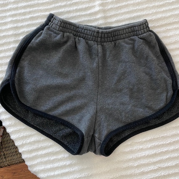 Brandy Melville Pants - BRANDY MELVILLE